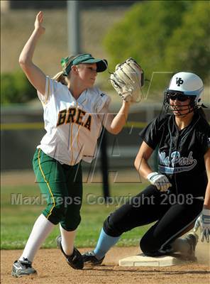 Thumbnail 1 in Villa Park @ Brea Olinda photogallery.