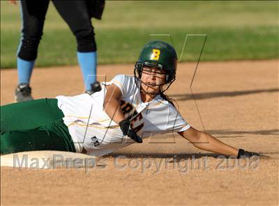 Thumbnail 2 in Villa Park @ Brea Olinda photogallery.