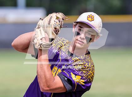 Thumbnail 3 in Central DeWitt @ Assumption photogallery.