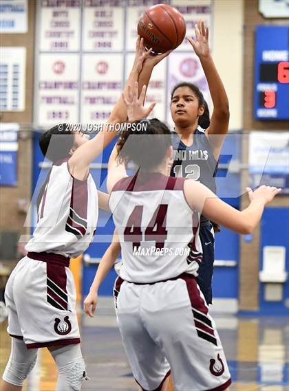 Thumbnail 2 in Covina vs. Chino Hills photogallery.