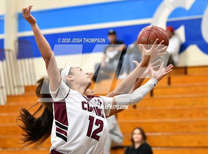 Thumbnail 2 in Covina vs. Chino Hills photogallery.