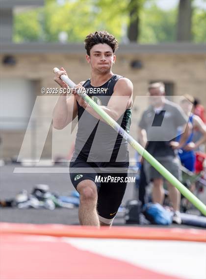 Thumbnail 2 in GCC Track & Field Championships (Day 1) photogallery.