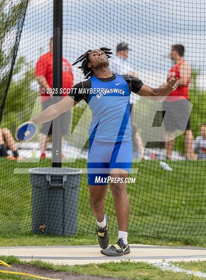 Thumbnail 3 in GCC Track & Field Championships (Day 1) photogallery.