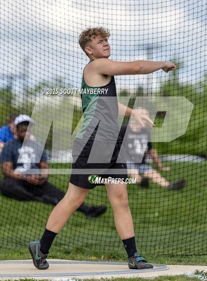 Thumbnail 1 in GCC Track & Field Championships (Day 1) photogallery.
