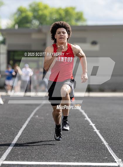 Thumbnail 3 in GCC Track & Field Championships (Day 1) photogallery.