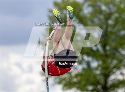 Thumbnail 2 in GCC Track & Field Championships (Day 1) photogallery.