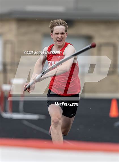 Thumbnail 1 in GCC Track & Field Championships (Day 1) photogallery.