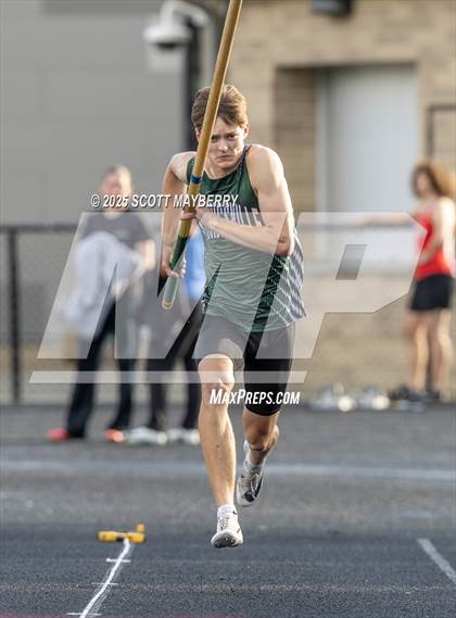 Thumbnail 1 in GCC Track & Field Championships (Day 1) photogallery.