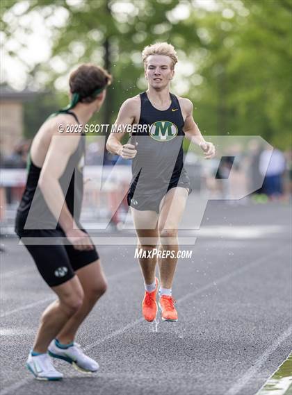 Thumbnail 2 in GCC Track & Field Championships (Day 1) photogallery.