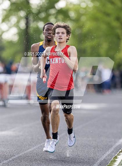 Thumbnail 2 in GCC Track & Field Championships (Day 1) photogallery.