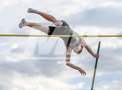 Thumbnail 2 in GCC Track & Field Championships (Day 1) photogallery.