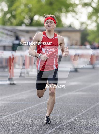 Thumbnail 2 in GCC Track & Field Championships (Day 1) photogallery.