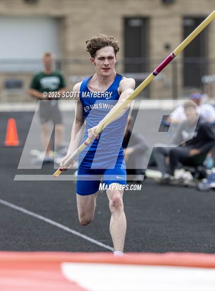 Thumbnail 3 in GCC Track & Field Championships (Day 1) photogallery.