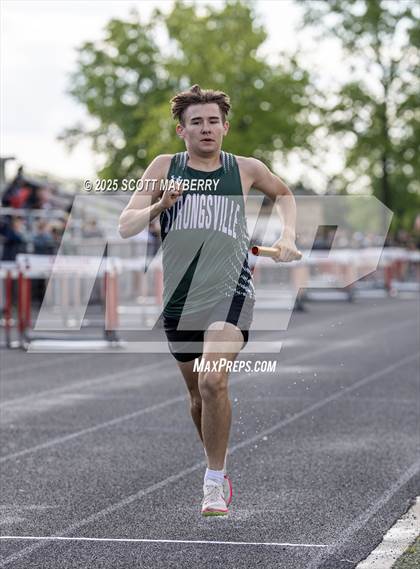 Thumbnail 2 in GCC Track & Field Championships (Day 1) photogallery.