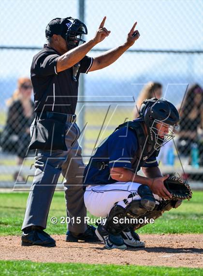 Thumbnail 3 in Del Norte @ Fallbrook photogallery.