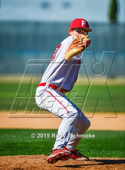 Thumbnail 1 in Del Norte @ Fallbrook photogallery.