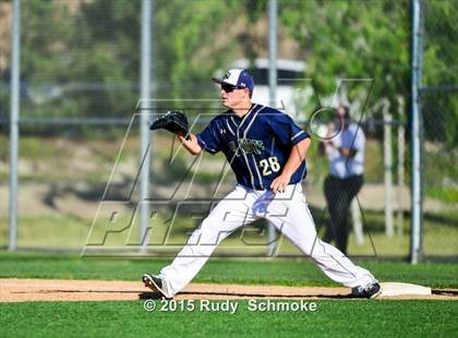 Thumbnail 2 in Del Norte @ Fallbrook photogallery.