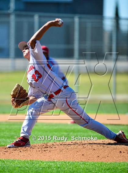 Thumbnail 3 in Del Norte @ Fallbrook photogallery.