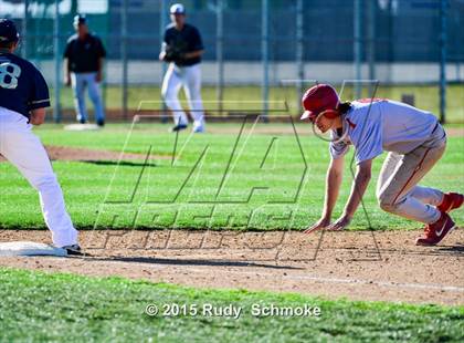 Thumbnail 2 in Del Norte @ Fallbrook photogallery.