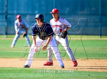 Thumbnail 1 in Del Norte @ Fallbrook photogallery.