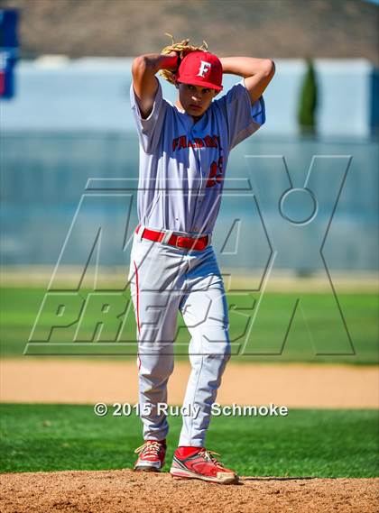 Thumbnail 3 in Del Norte @ Fallbrook photogallery.