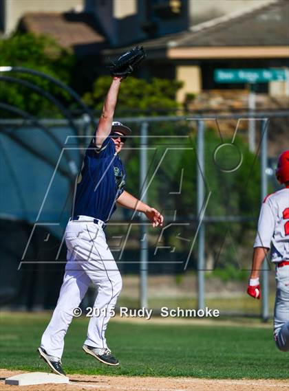 Thumbnail 3 in Del Norte @ Fallbrook photogallery.