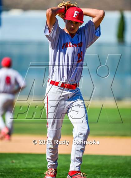 Thumbnail 1 in Del Norte @ Fallbrook photogallery.