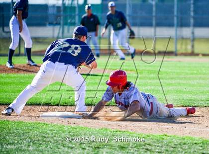 Thumbnail 1 in Del Norte @ Fallbrook photogallery.