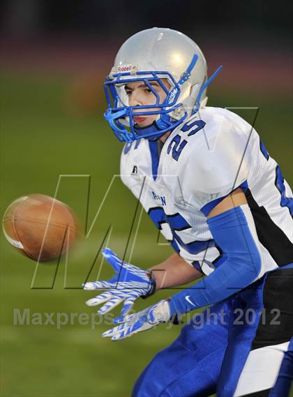 Thumbnail 2 in Bristol Eastern @ Farmington photogallery.