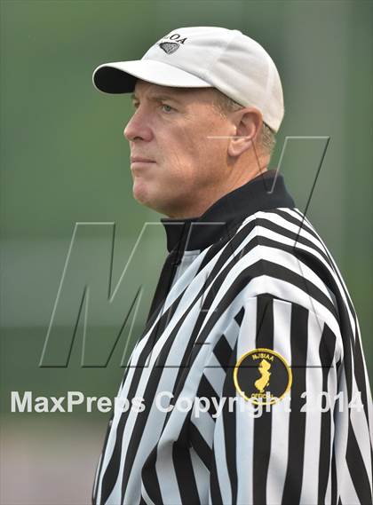 Thumbnail 3 in Byram Hills vs Yorktown (Section 1 Class B Final) photogallery.