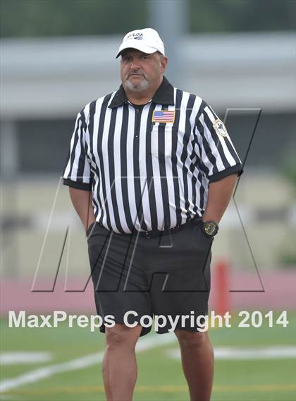 Thumbnail 3 in Byram Hills vs Yorktown (Section 1 Class B Final) photogallery.
