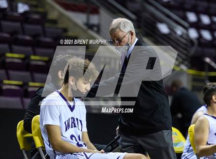 Thumbnail 2 in Limon vs. Wray (CHSAA 2A State Final) photogallery.
