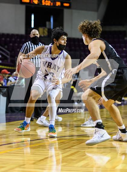 Thumbnail 1 in Limon vs. Wray (CHSAA 2A State Final) photogallery.