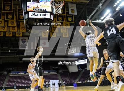 Thumbnail 3 in Limon vs. Wray (CHSAA 2A State Final) photogallery.