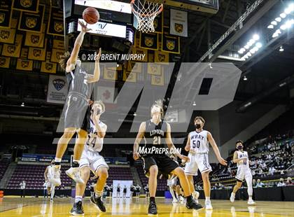 Thumbnail 3 in Limon vs. Wray (CHSAA 2A State Final) photogallery.