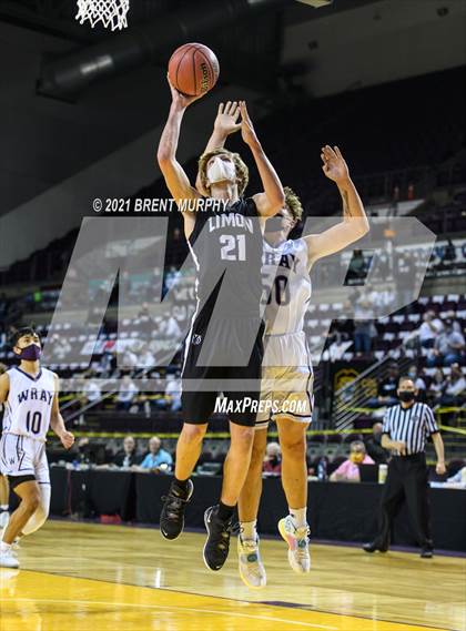 Thumbnail 2 in Limon vs. Wray (CHSAA 2A State Final) photogallery.