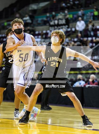 Thumbnail 1 in Limon vs. Wray (CHSAA 2A State Final) photogallery.
