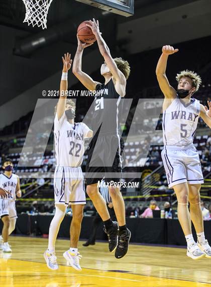 Thumbnail 1 in Limon vs. Wray (CHSAA 2A State Final) photogallery.