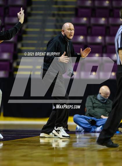 Thumbnail 3 in Limon vs. Wray (CHSAA 2A State Final) photogallery.