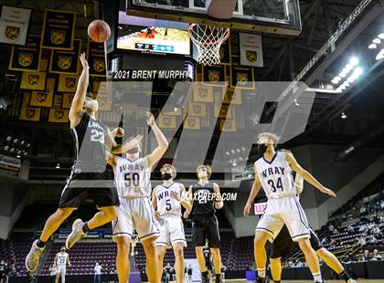 Thumbnail 1 in Limon vs. Wray (CHSAA 2A State Final) photogallery.