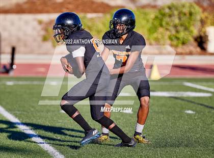 Thumbnail 1 in Rosemont @ Foothill photogallery.
