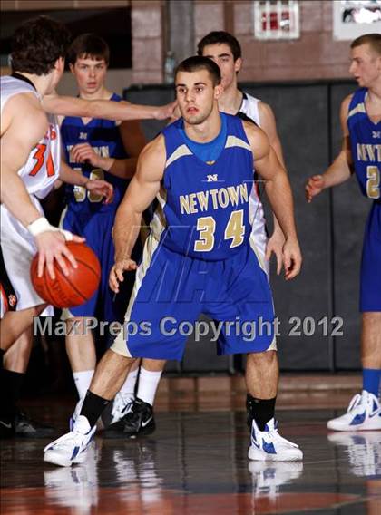 Thumbnail 2 in Newtown @ Ridgefield (Ridgefield Holiday Tournament First Round) photogallery.
