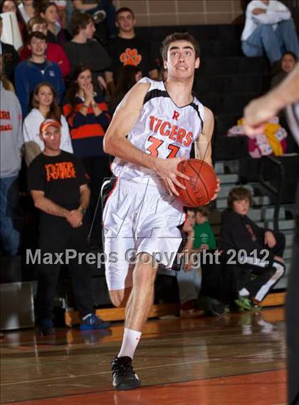 Thumbnail 2 in Newtown @ Ridgefield (Ridgefield Holiday Tournament First Round) photogallery.