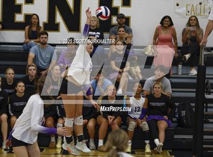 Thumbnail 2 in Holliday vs Wylie JV (Bev Ball Classic) photogallery.