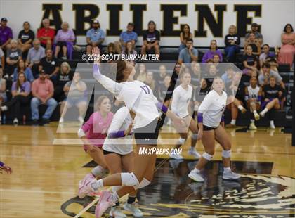 Thumbnail 1 in Holliday vs Wylie JV (Bev Ball Classic) photogallery.