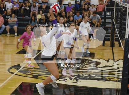 Thumbnail 2 in Holliday vs Wylie JV (Bev Ball Classic) photogallery.