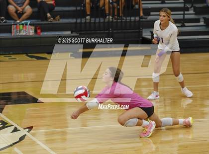Thumbnail 2 in Holliday vs Wylie JV (Bev Ball Classic) photogallery.