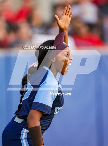 Thumbnail 2 in Bullard vs. Hanford (CIF CS Division II Championship) photogallery.