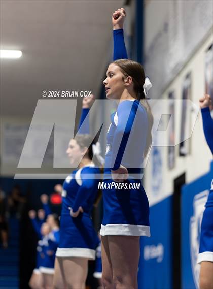 Thumbnail 3 in Flippin @ Cotter photogallery.