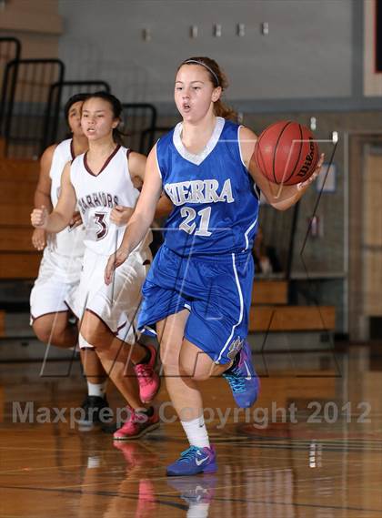 Thumbnail 2 in Sierra vs. Johnson (Cosumnes Oaks Tournament) photogallery.